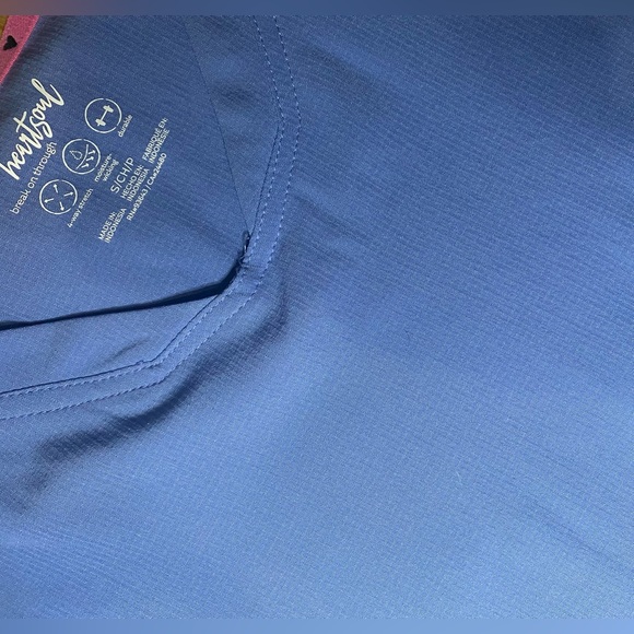 HeartSoul Ceil scrub top Small - Picture 3 of 4